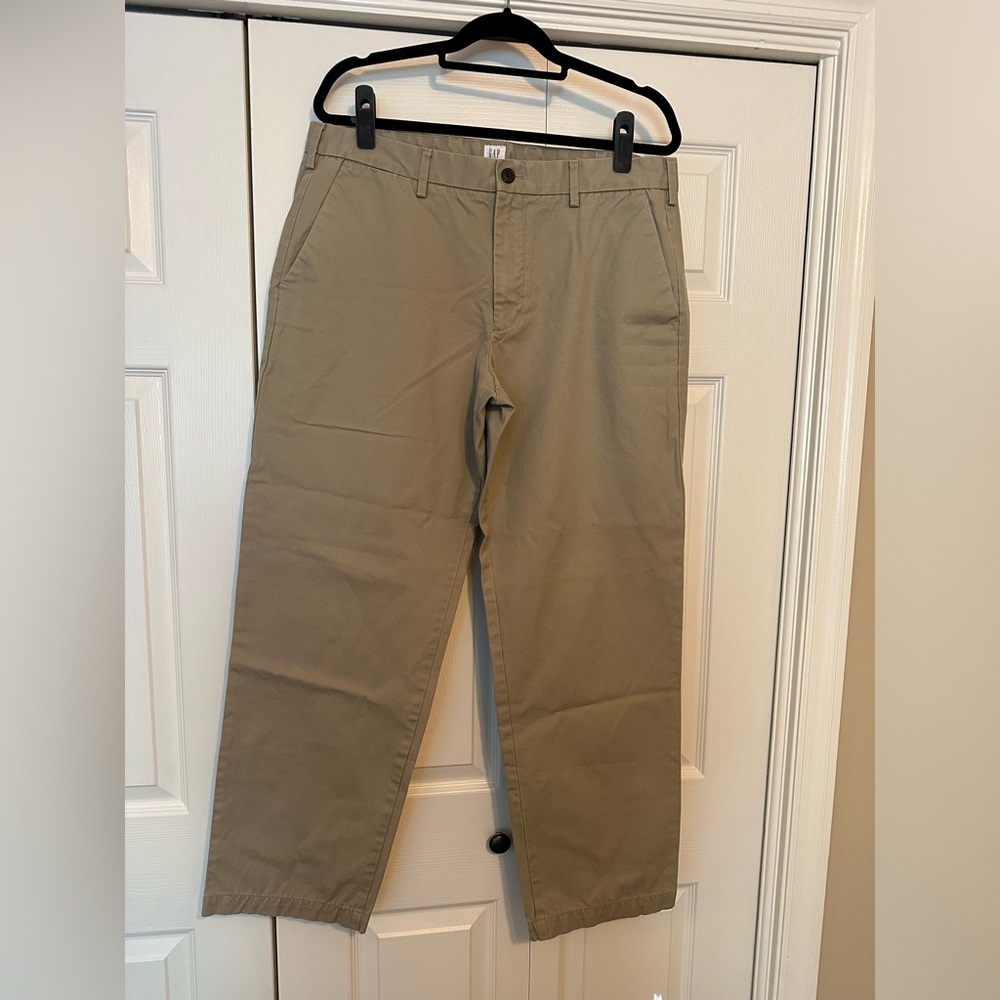 Gap Relaxed Fit Khakis- 36x32